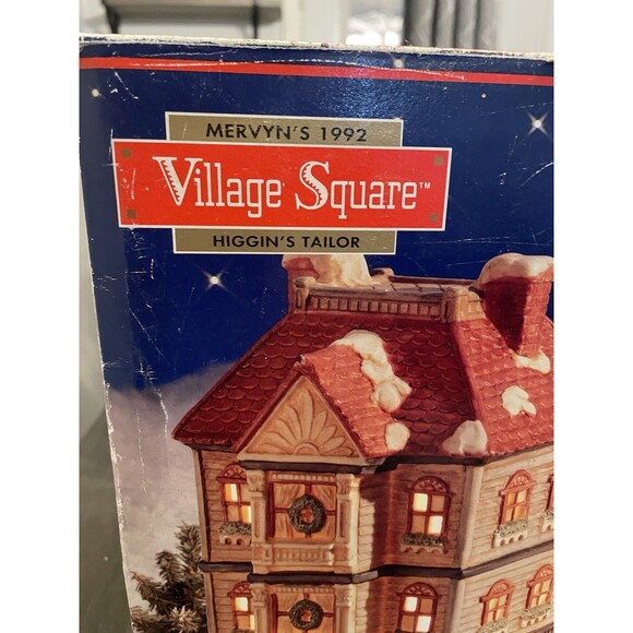 Vintage Mervyns Christmas Holiday Village Square 1992 Lighted Higgin’s Tailor - Picture 8 of 16